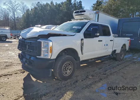 2023 Ford F250 Super Duty from USA, damaged, VIN 1FT7W2BA8PEC78270